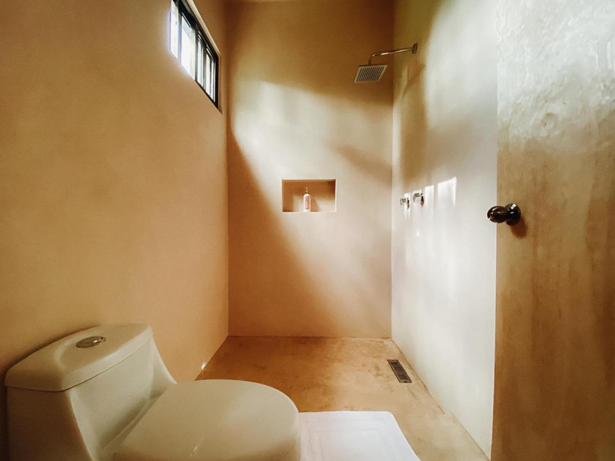 Che Valladolid Hostel & Bar Adults Only المظهر الخارجي الصورة