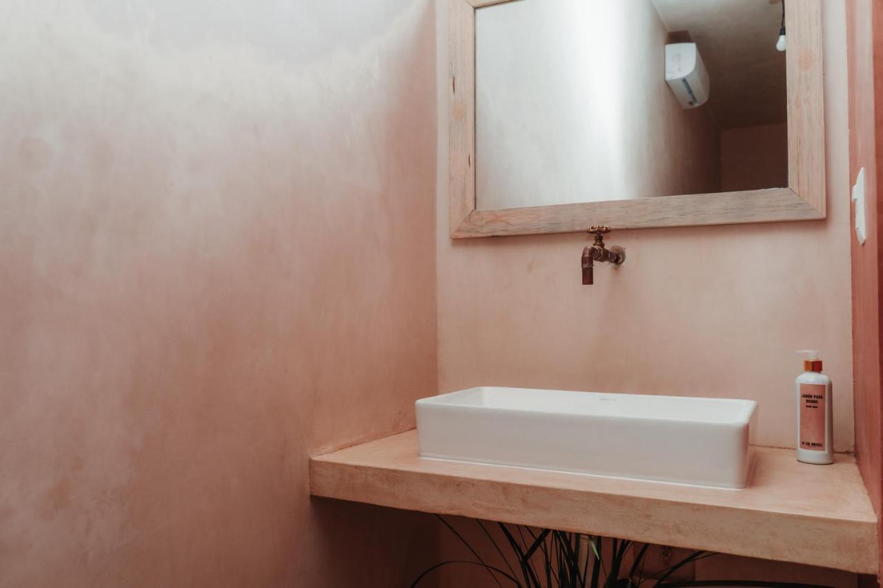 Che Valladolid Hostel & Bar Adults Only المظهر الخارجي الصورة