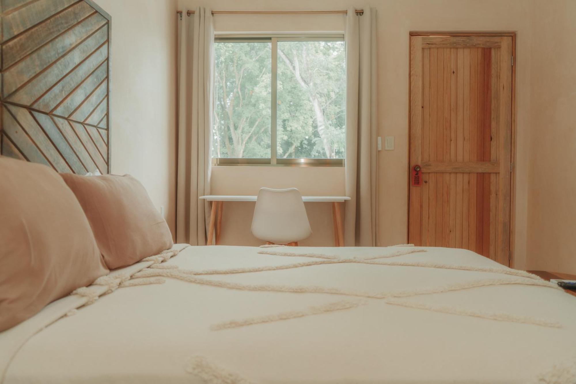 Che Valladolid Hostel & Bar Adults Only الغرفة الصورة